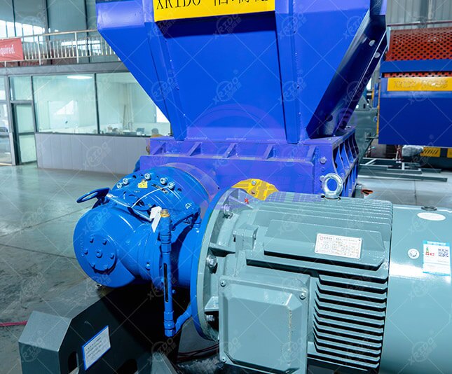 Plastic Waste Shredder