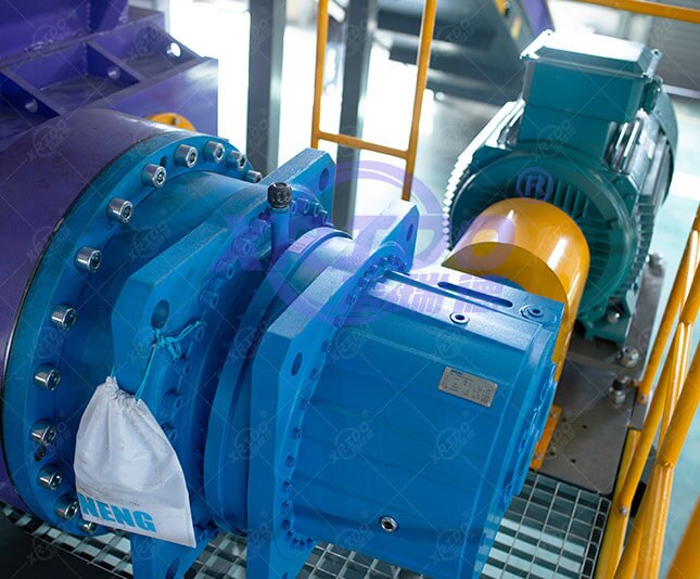 Plastic Waste Shredder