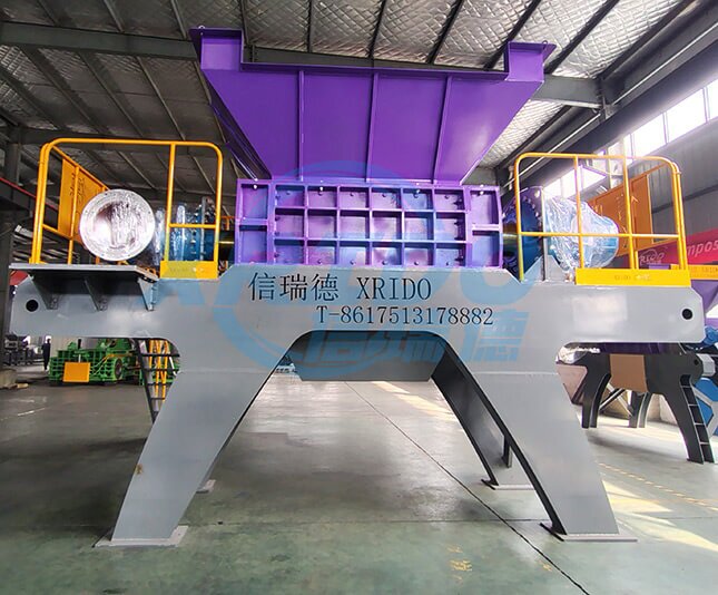 Waste Shredder Machine