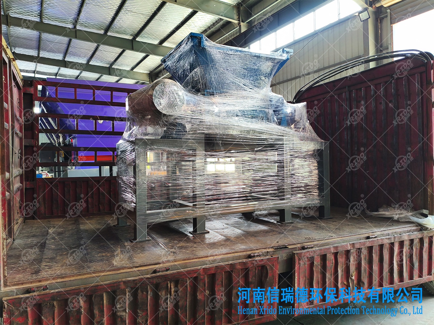 Two-600-double-shaft-shredders-were-shipped-successfully2