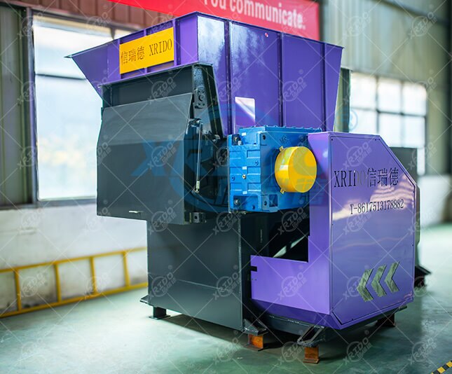 Single-shaft shredder