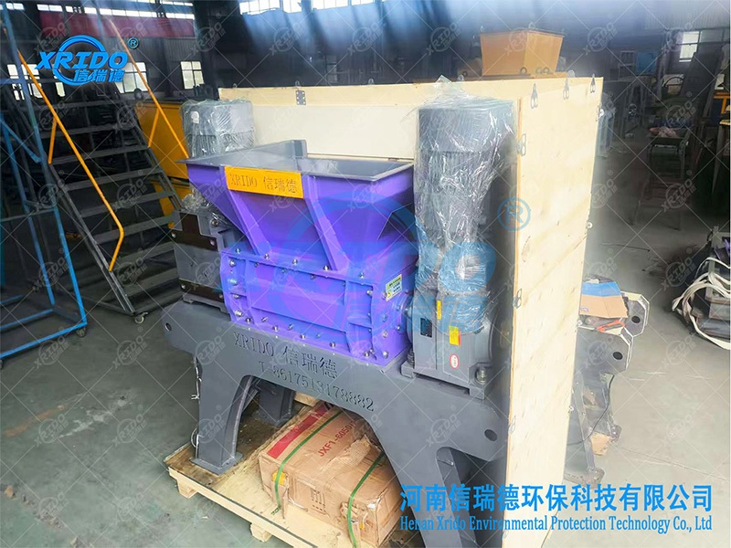 Customized 500 waste shredder shipped to the UK 2